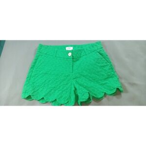 Crown & Ivy Womens Shorts Green Sz 2 Scalloped Petal Hem Preppy Classic Coastal